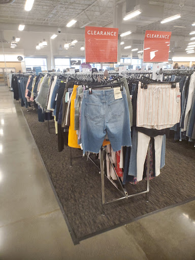 Department Store «Nordstrom Rack North Point MarketCenter», reviews and photos, 6200 North Point Pkwy, Alpharetta, GA 30022, USA