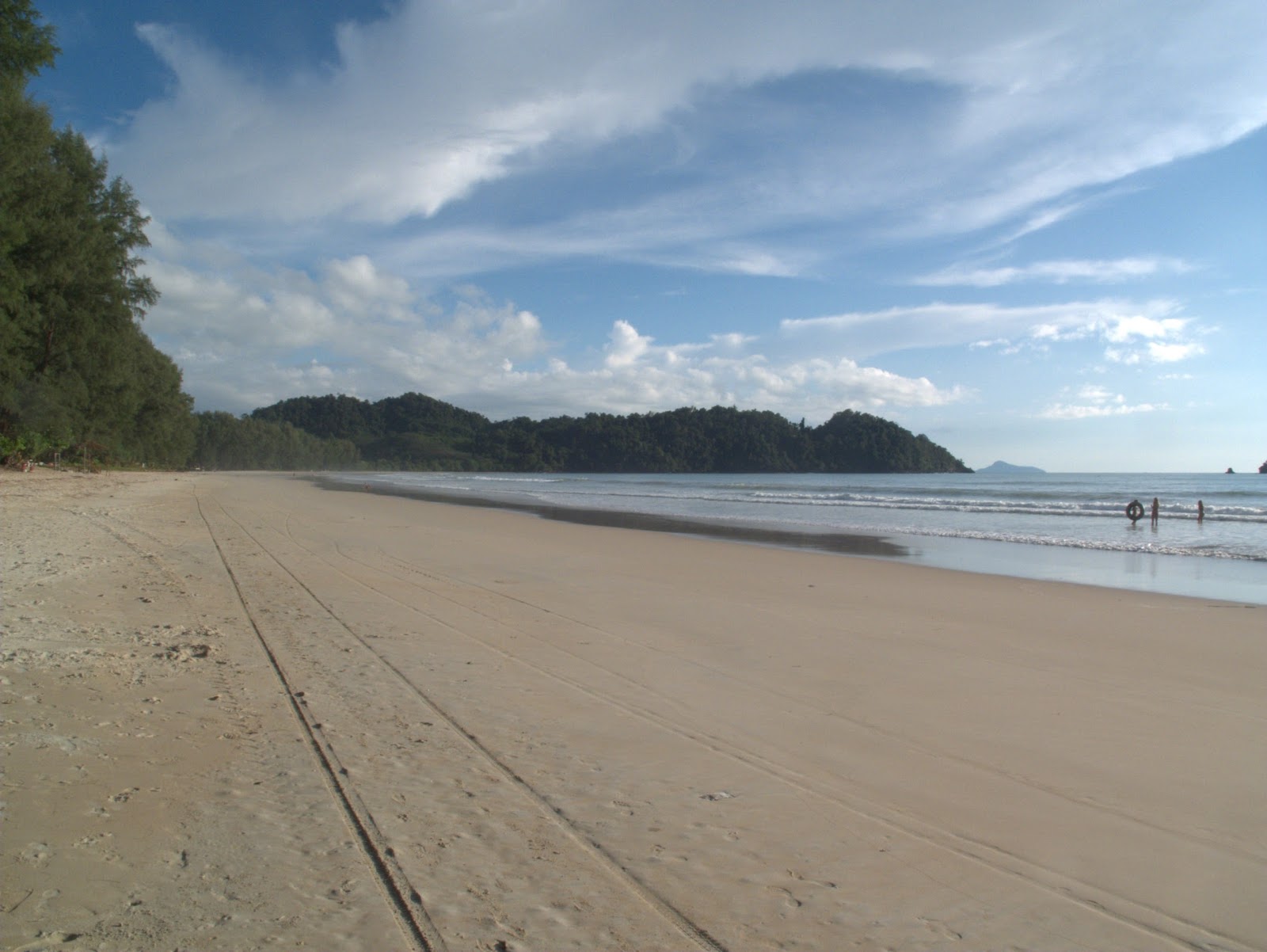 Ao Kai Tao Beach的照片 带有明亮的沙子表面