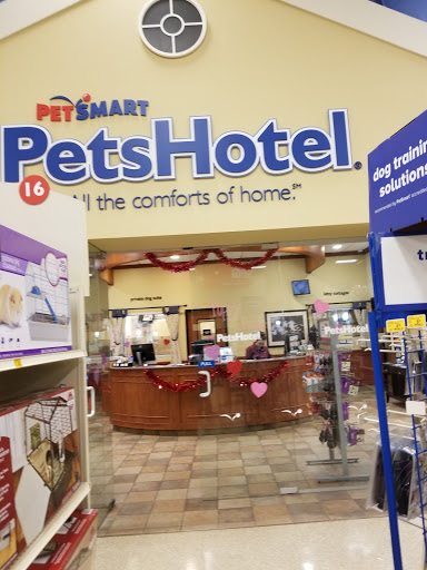 Pet Supply Store «PetSmart», reviews and photos, 5722 Fairmont Pkwy, Pasadena, TX 77505, USA