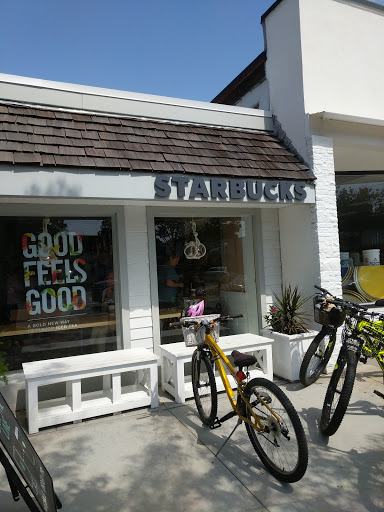 Coffee Shop «Starbucks», reviews and photos, 29 NY-27A, Southampton, NY 11968, USA