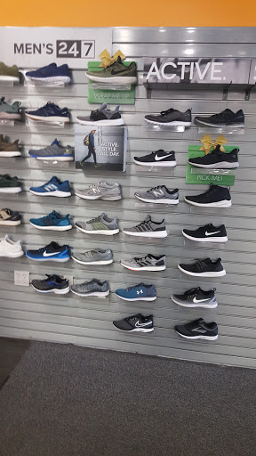 Running Store «Road Runner Sports», reviews and photos, 25359 Crenshaw Blvd, Torrance, CA 90505, USA