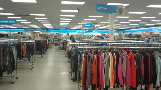 Clothing Store «Ross Dress for Less», reviews and photos, 5901 Wesley Grove Blvd, Wesley Chapel, FL 33544, USA