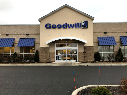 Goodwill, 7933 Brewerton Rd, Cicero, NY 13039, Thrift Store
