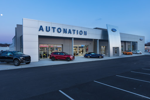 Ford Dealer «AutoNation Ford North Canton», reviews and photos