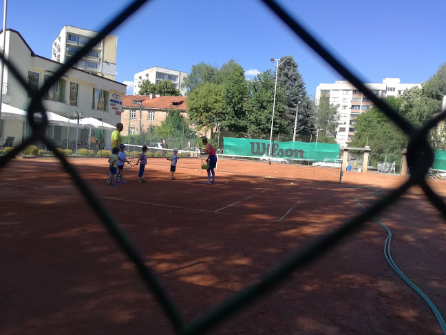 Тенис клуб "ФИЕС" Перник - Спортен комплекс