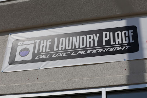 Laundromat «The Laundry Place Deluxe Laundromat», reviews and photos, 1475 University Ave W, St Paul, MN 55104, USA