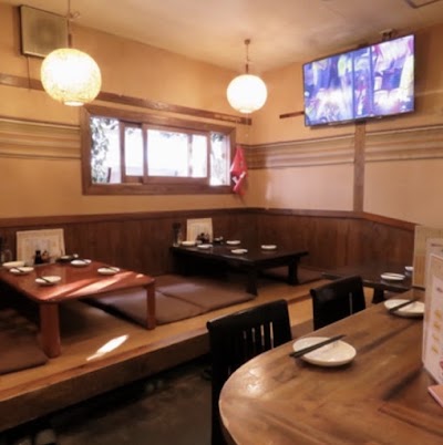 餃子屋 まるに食堂 高宮本店