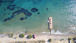 Kumcaz beach'in fotoğrafı uçurumlarla desteklenmiş