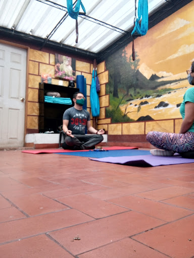 Disati Yoga y Meditación Integral