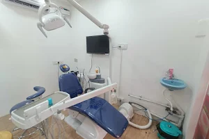Dental Clinic in Tirunelveli - Shanthi Dental Clinic image