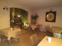 Atmosphère du Restaurant Le Patio à Vaison-la-Romaine - n°3