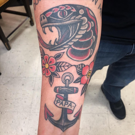 Tattoo Shop «Gulf Coast Tattoo Company», reviews and photos, 315 US-90 E, Waveland, MS 39576, USA