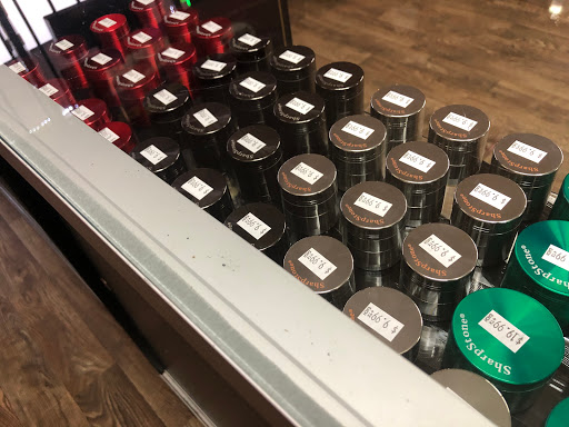 Tobacco Shop «In The Cut Smoke Shop», reviews and photos, 1424 N 32nd St, Phoenix, AZ 85008, USA