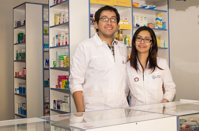 Comentarios y opiniones de Farmacia NOVAFAR Collao Sector Los Lirios Concepcion