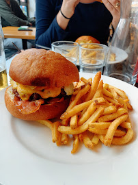 Hamburger du Restaurant Pause Café à Paris - n°16