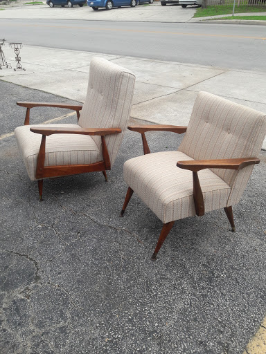 Furniture Store «San Antonio Furniture Finders», reviews and photos, 617 Fredericksburg Rd, San Antonio, TX 78201, USA