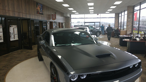 Car Dealer «Stan McNabb Chrysler Dodge Jeep RAM Fiat», reviews and photos, 1200 E Carroll St, Tullahoma, TN 37388, USA
