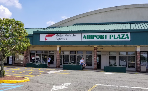 Shopping Mall «Airport Plaza Shopping Center», reviews and photos, 1390 NJ-36, Hazlet, NJ 07730, USA