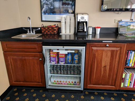 Tire Shop «Suburban Tire Auto Repair Center», reviews and photos, 755 North Ave, Glendale Heights, IL 60139, USA