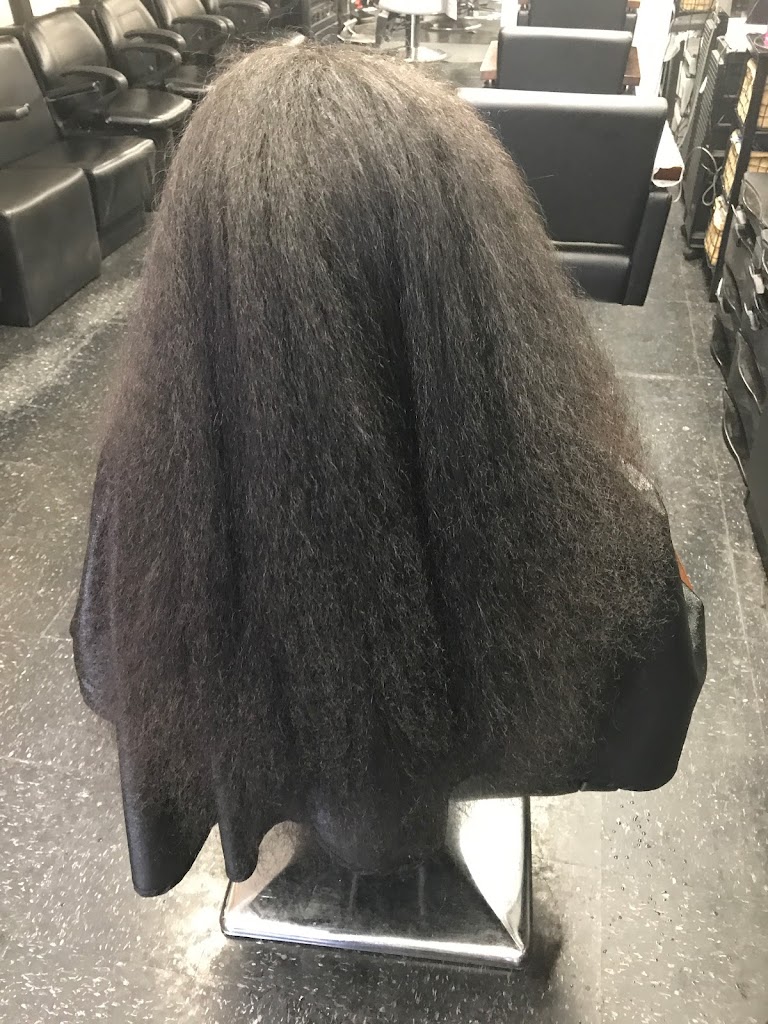 Maria's Hair Salon 02136