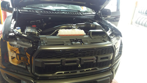 Ford Dealer «River View Ford», reviews and photos, 2200 US-30, Oswego, IL 60543, USA