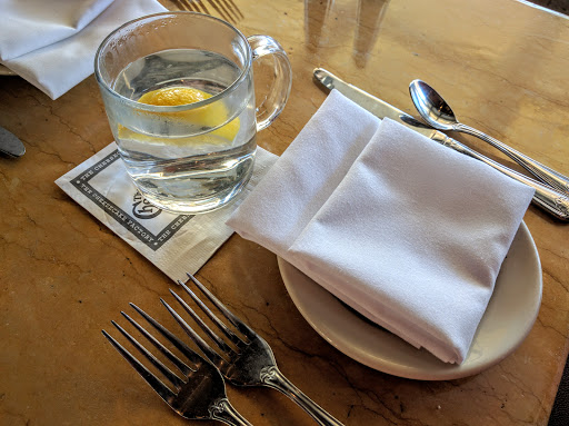 Restaurant «The Cheesecake Factory», reviews and photos, 600 Spectrum Center Dr, Irvine, CA 92618, USA