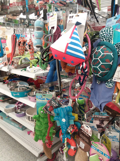 Clothing Store «Ross Dress for Less», reviews and photos, 2845 Cochran St, Simi Valley, CA 93065, USA