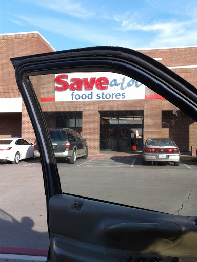 Save-A-Lot, 3322 N Buckner Blvd, Dallas, TX 75228, USA, 