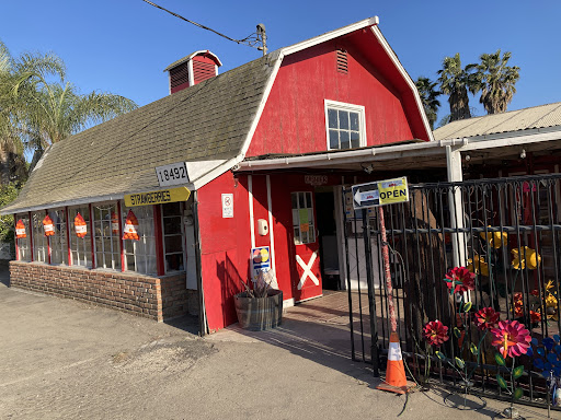 Loose Caboose LLC, 18492 E Telegraph Rd, Santa Paula, CA 93060, USA, 