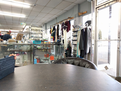 Simi Thrift Store, 1492 E Los Angeles Ave, Simi Valley, CA 93065, USA, 