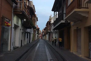 Calle de la Cruz image