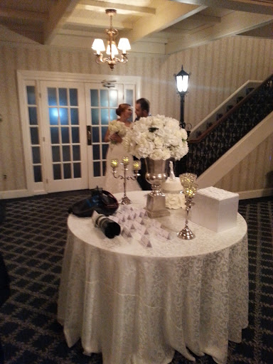 Public Golf Course «Sandy Burr Country Club», reviews and photos, 103 Cochituate Rd, Wayland, MA 01778, USA