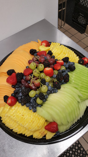 Caterer «Chow», reviews and photos, 116 W Park Ave, Elmhurst, IL 60126, USA