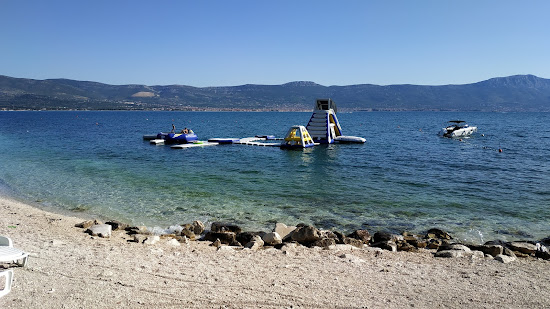 Slatine II beach