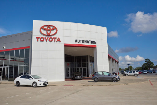 AutoNation Toyota Gulf Freeway
