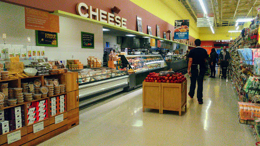 Grocery Store «New Seasons Market Raleigh Hills», reviews and photos, 7300 SW Beaverton Hillsdale Hwy, Portland, OR 97225, USA