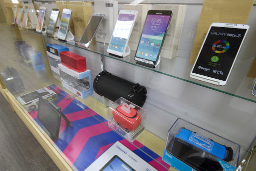 Electronics Store «I-Town Store», reviews and photos, 217 SE 1st St, Miami, FL 33131, USA