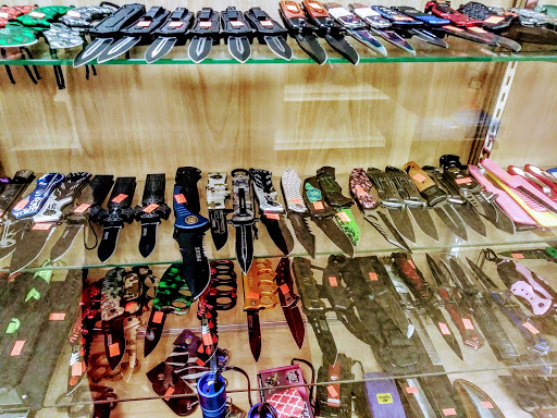 Tobacco Shop «Bakers Smoke Shop», reviews and photos, 1941 W Guadalupe Rd, Mesa, AZ 85202, USA