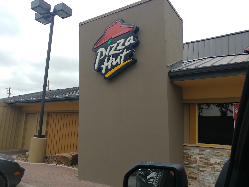 Pizza Hut 78543