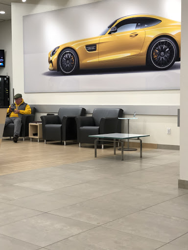 Mercedes Benz Dealer «Feldmann Imports Mercedes-Benz», reviews and photos, 4901 American Blvd W, Bloomington, MN 55437, USA