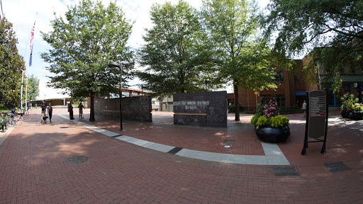 Shopping Mall «Downtown mall», reviews and photos, E Main St, Charlottesville, VA 22902, USA