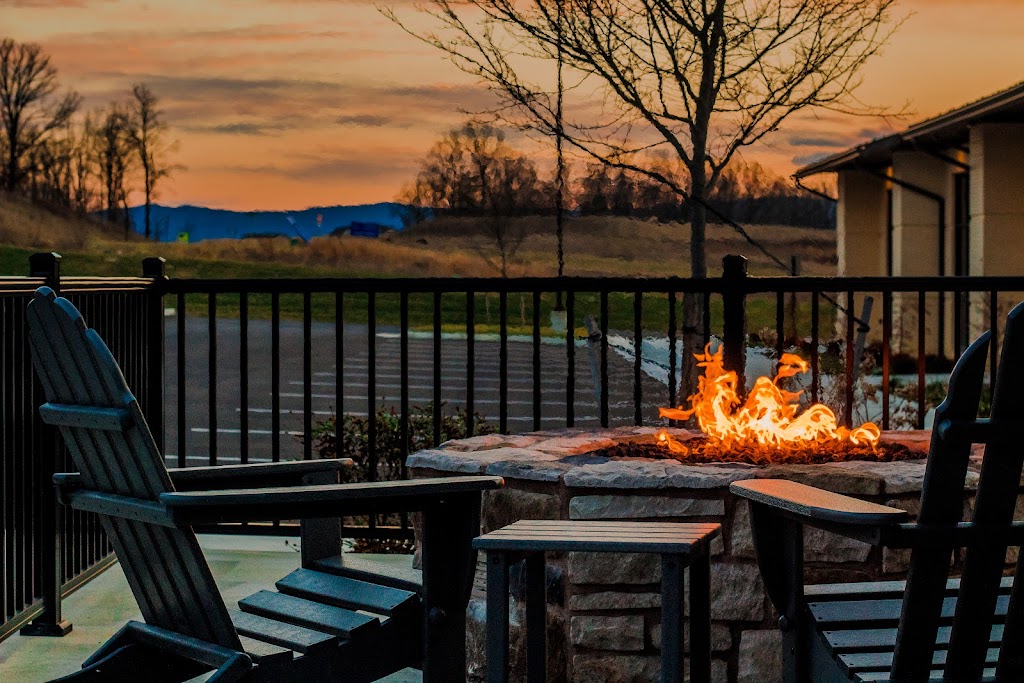 Augusta Kitchen 22939