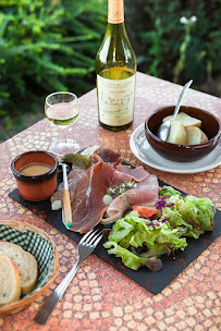 Plats et boissons du Restaurant Camping 4 étoiles Beauregard Jura - Sites & Paysages à Mesnois - n°1