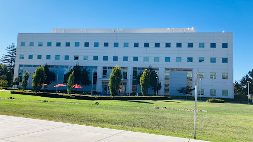 Book Store «Pioneer Bookstore - Hayward Campus», reviews and photos, 25976 Carlos Bee Blvd, Hayward, CA 94542, USA