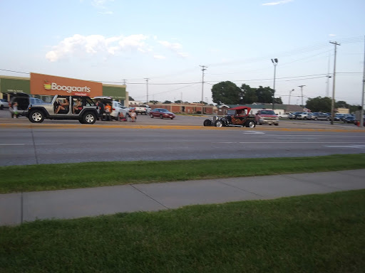 Grocery Store «Boogaarts Food Store», reviews and photos, 1615 2nd Ave, Kearney, NE 68847, USA