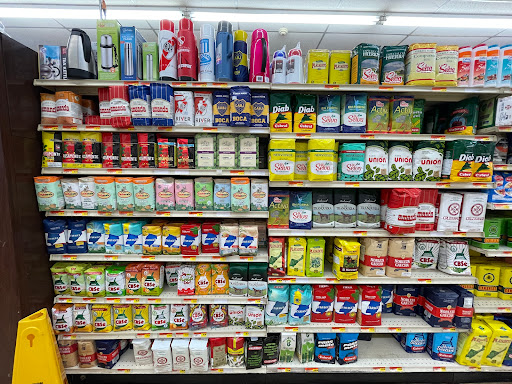 Grocery Store «M & L Food Market», reviews and photos, 7446 Collins Ave, Miami Beach, FL 33141, USA