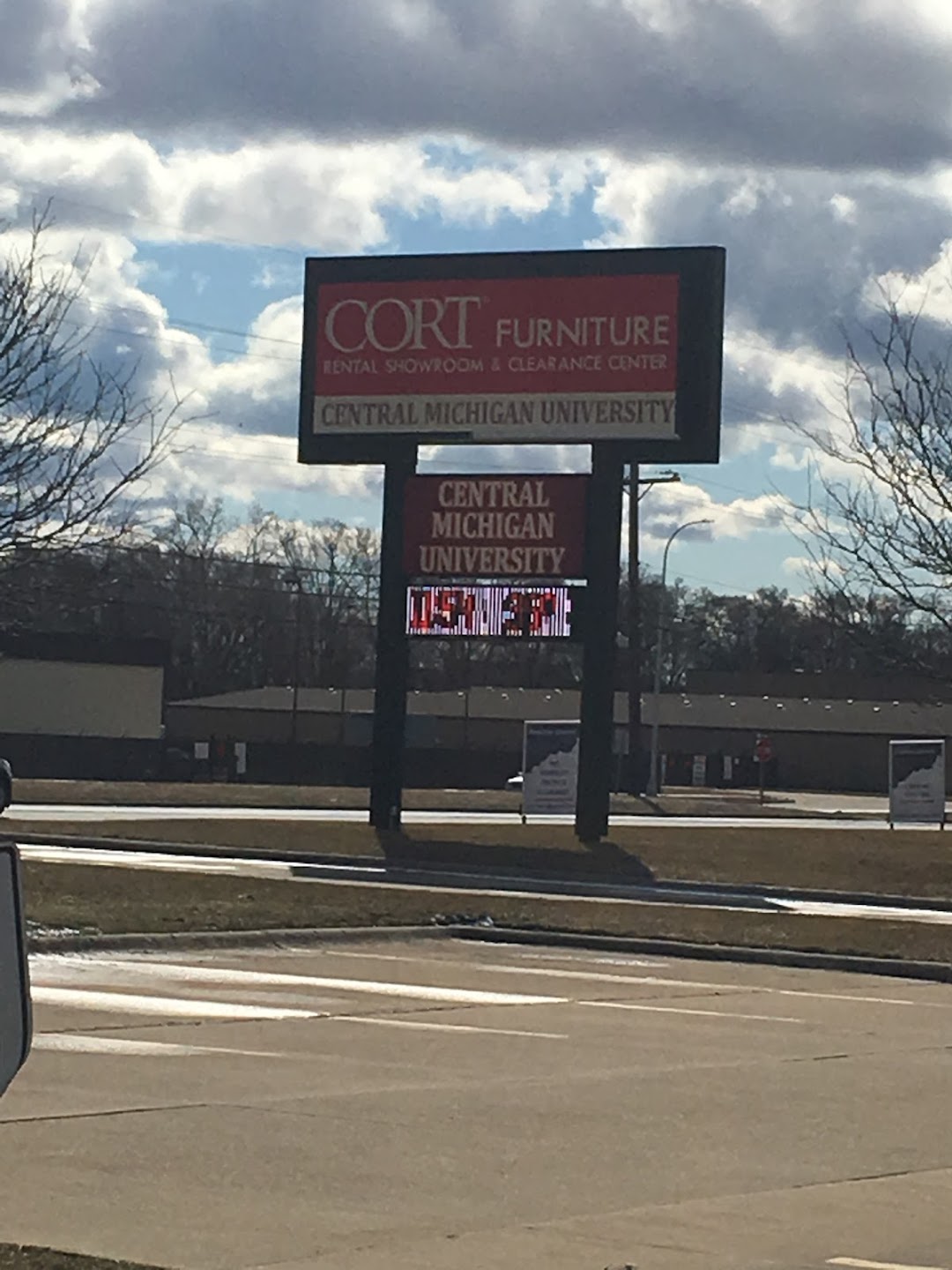 CORT Furniture Rental