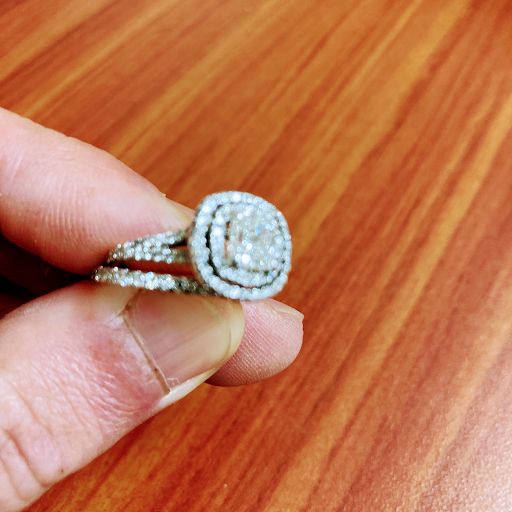 Jewelry Buyer «Jewelry & Fix», reviews and photos, 674 Dogwood Ave, Franklin Square, NY 11010, USA