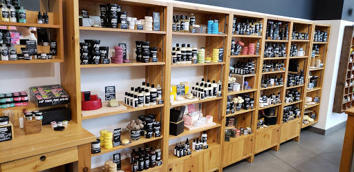 Cosmetics Store «Lush Cosmetics», reviews and photos, 429 Stanton Christiana Rd, Newark, DE 19702, USA