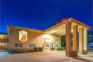 Super 8 by Wyndham Richardson Dallas image